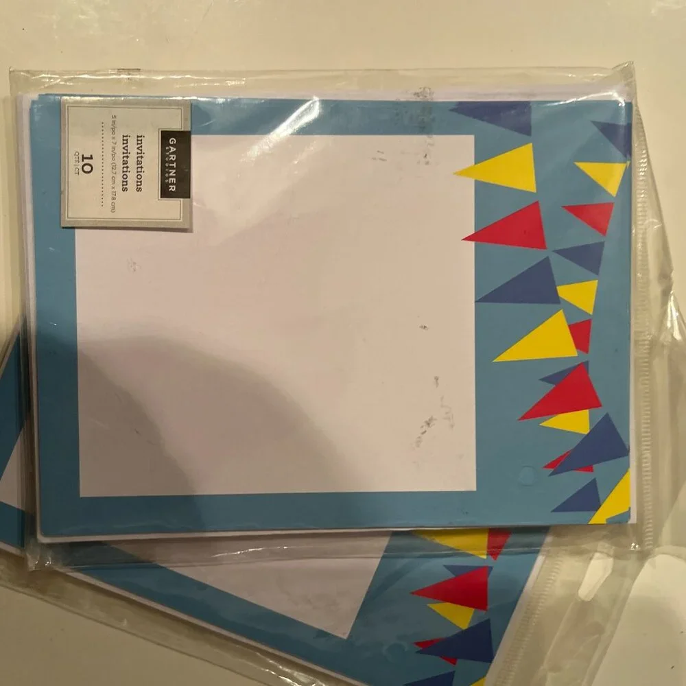 Invitations / Note Cards / Birthday Cards (2 packs by Gartner) (5X7)‎ (h/x)